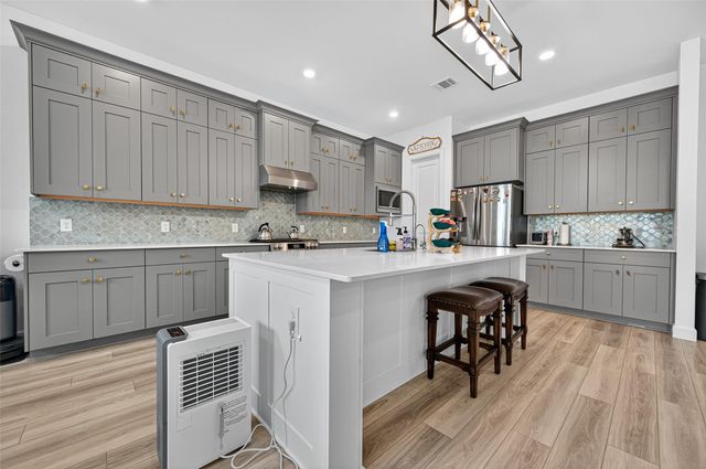 18326 Daybreak Glen Way, Cypress, TX 77433