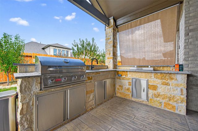 18326 Daybreak Glen Way, Cypress, TX 77433