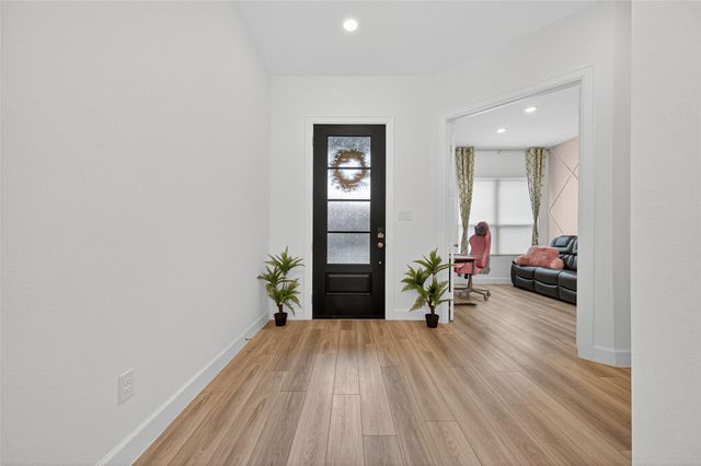 18326 Daybreak Glen Way, Cypress, TX 77433