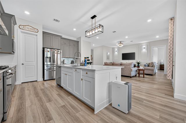 18326 Daybreak Glen Way, Cypress, TX 77433