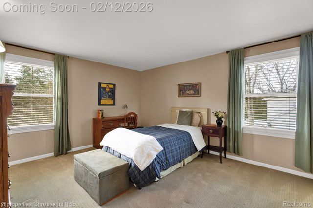 5772 Kingsmill Drive, Bloomfield Hills, MI 48301