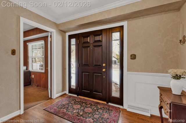 5772 Kingsmill Drive, Bloomfield Hills, MI 48301