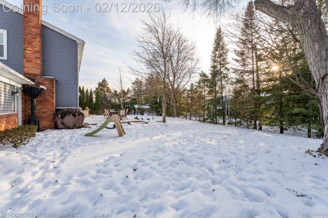 5772 Kingsmill Drive, Bloomfield Hills, MI 48301