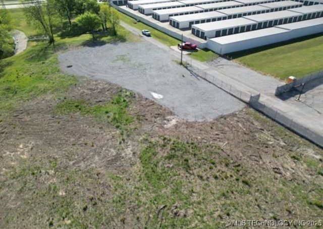 S Memorial Drive, Tulsa, OK 74133