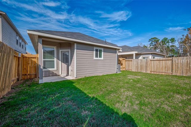 9960 Enclave Grove Street, Willis, TX 77318