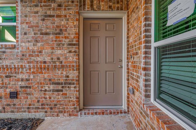 9960 Enclave Grove Street, Willis, TX 77318