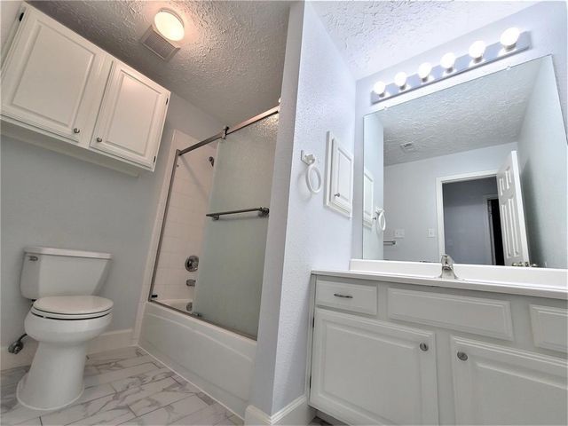 3051 Creek Manor Drive, Houston, TX 77339