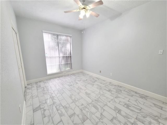 3051 Creek Manor Drive, Houston, TX 77339