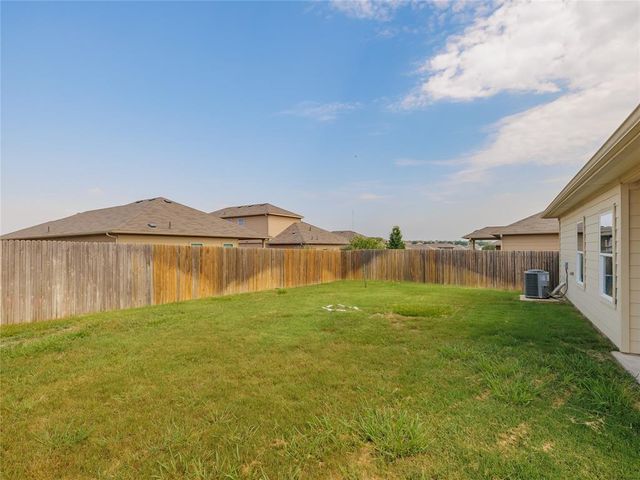 1400 Ferryman DR, Georgetown, TX 78626