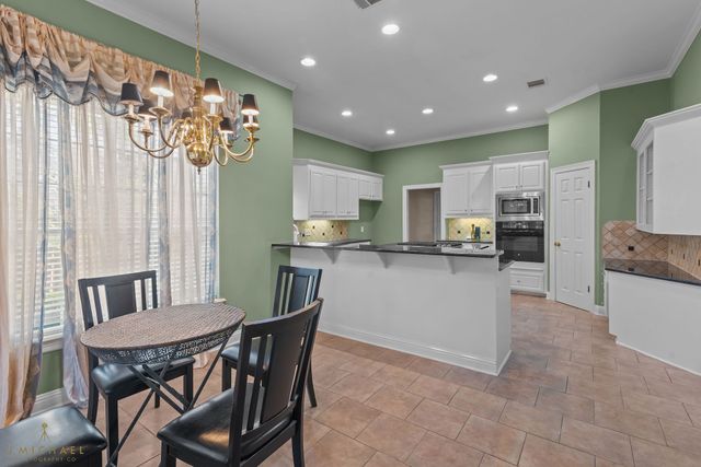 11225 Magnolia Glen, Shreveport, LA 71106