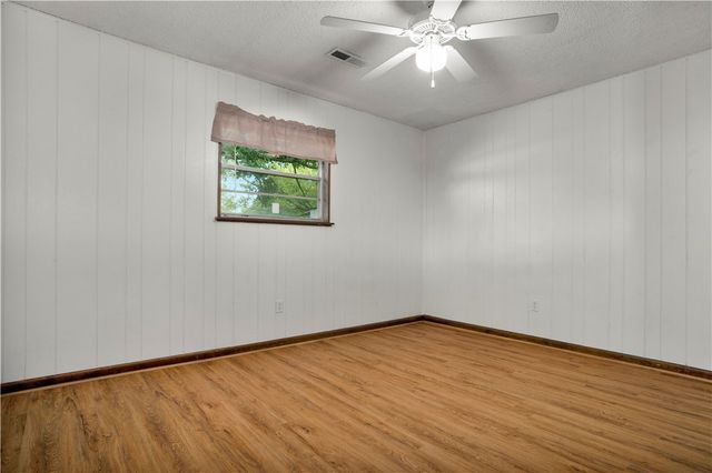 2706 Eidson Street, Springdale, AR 72762