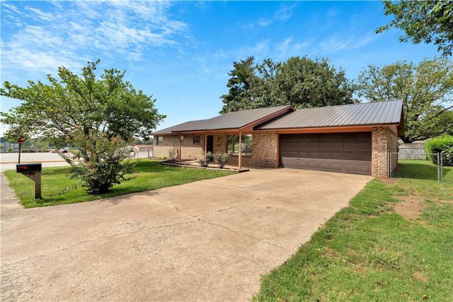 2706 Eidson Street, Springdale, AR 72762