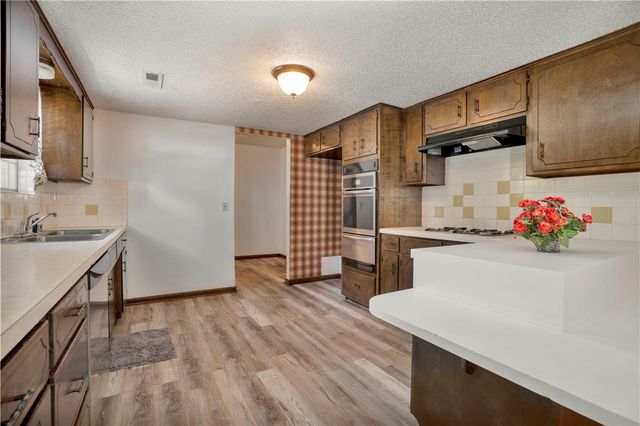 2706 Eidson Street, Springdale, AR 72762