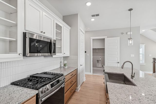 16026 Hayes Park Drive, Houston, TX 77079