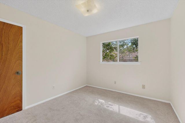 9817 Pitt Place NE, Albuquerque, NM 87111
