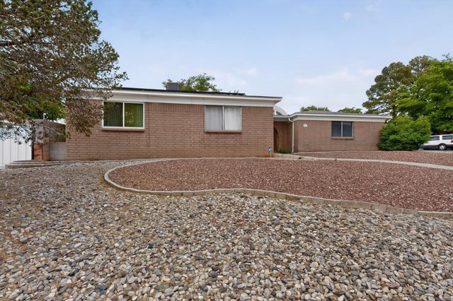 9817 Pitt Place NE, Albuquerque, NM 87111