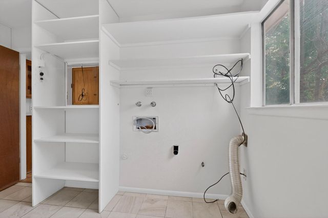 9817 Pitt Place NE, Albuquerque, NM 87111