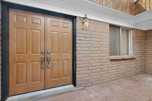 9817 Pitt Place NE, Albuquerque, NM 87111