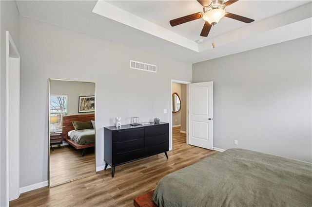 1207 NW Hilltop Lane, Grain Valley, MO 64029