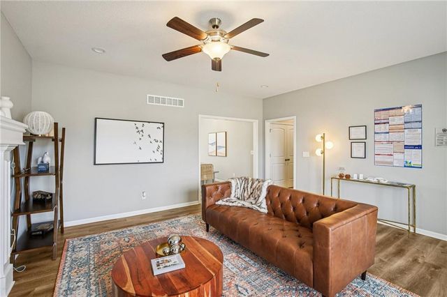 1207 NW Hilltop Lane, Grain Valley, MO 64029