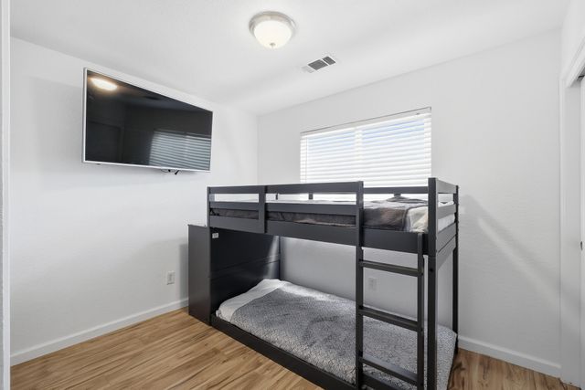 14291 Rosemary Circle, Lemoore, CA 93245