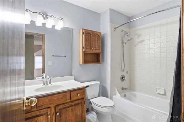 8784 Eagle Ridge Drive, West Chester, OH 45069