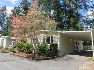11429 124th Street Ct E #121, Puyallup, WA 98374
