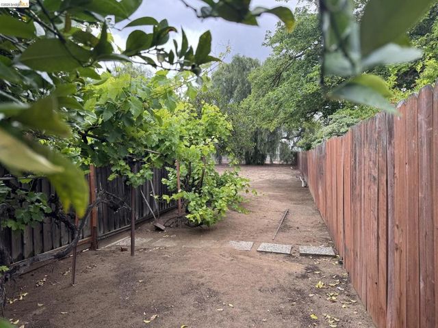 4586 Rose Ave, Oakley, CA 94561