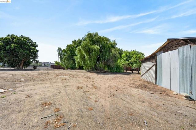 4586 Rose Ave, Oakley, CA 94561