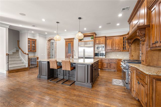 11228 Talamore Boulevard, Bentonville, AR 72712