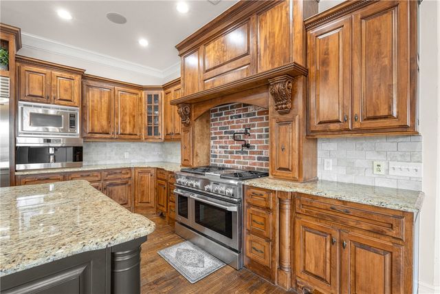 11228 Talamore Boulevard, Bentonville, AR 72712