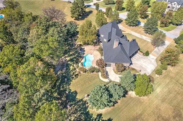 11228 Talamore Boulevard, Bentonville, AR 72712