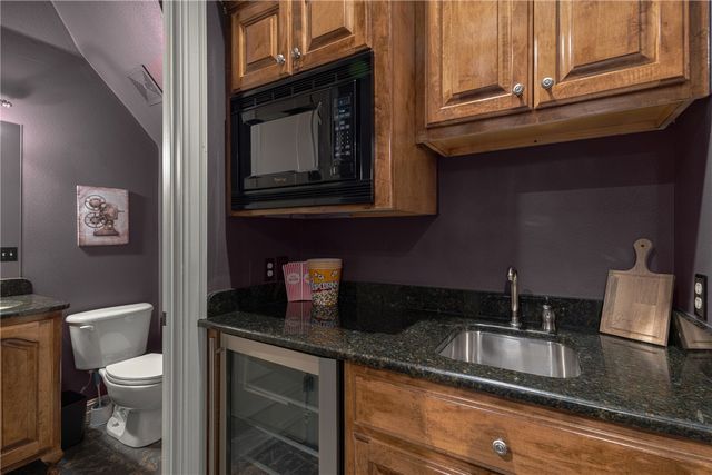 11228 Talamore Boulevard, Bentonville, AR 72712