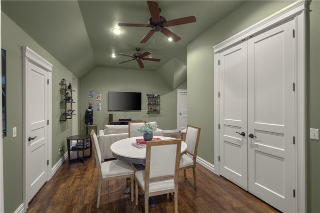 11228 Talamore Boulevard, Bentonville, AR 72712