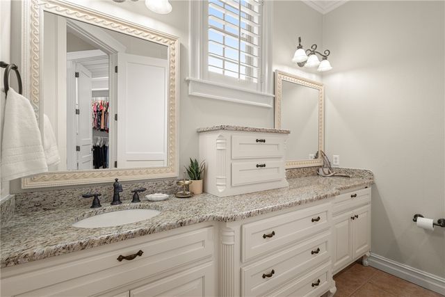 11228 Talamore Boulevard, Bentonville, AR 72712