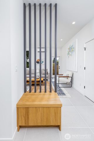 2011 NE 123rd Street, Seattle, WA 98125