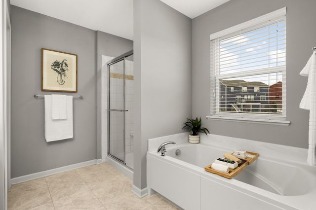 18994 Huxley Avenue, Lakeville, MN 55044