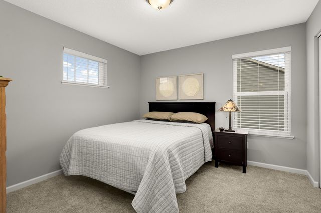 18994 Huxley Avenue, Lakeville, MN 55044