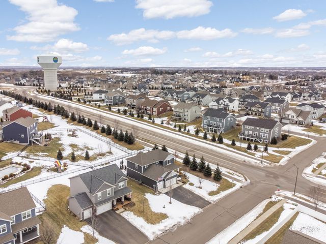 18994 Huxley Avenue, Lakeville, MN 55044