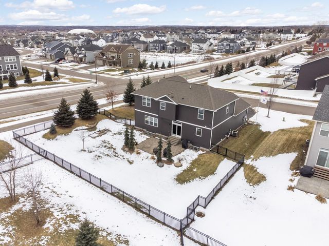 18994 Huxley Avenue, Lakeville, MN 55044