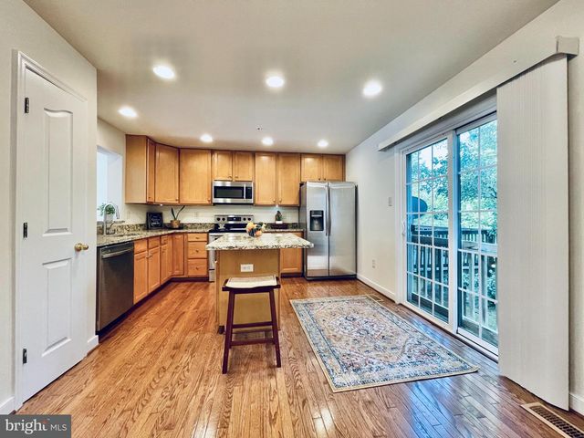 1208 CARLI CT, Catonsville, MD 21228