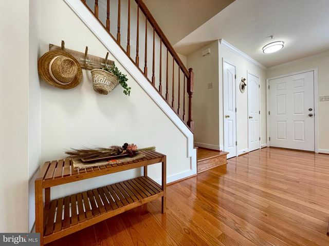 1208 CARLI CT, Catonsville, MD 21228