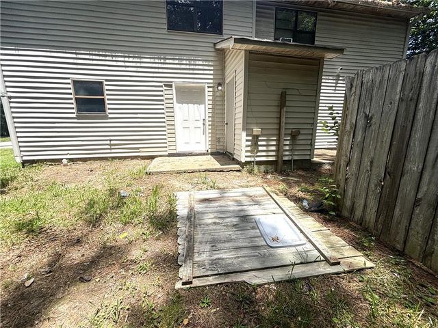 906 Silverwood Drive, Atlanta, GA 30349