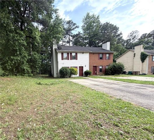 906 Silverwood Drive, Atlanta, GA 30349