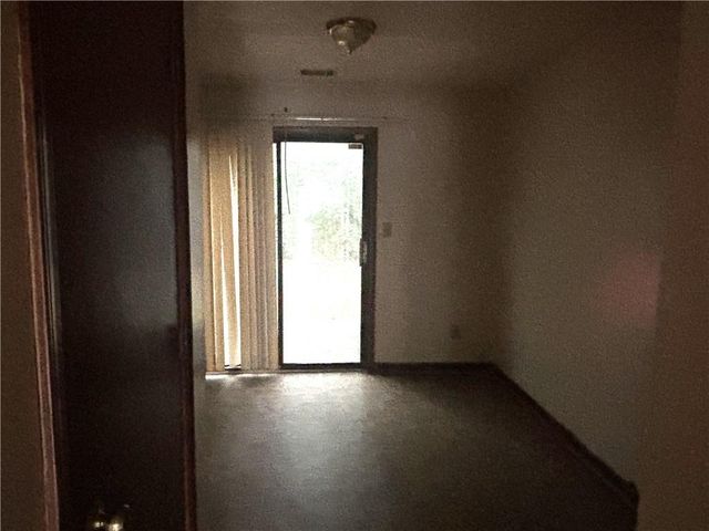 906 Silverwood Drive, Atlanta, GA 30349