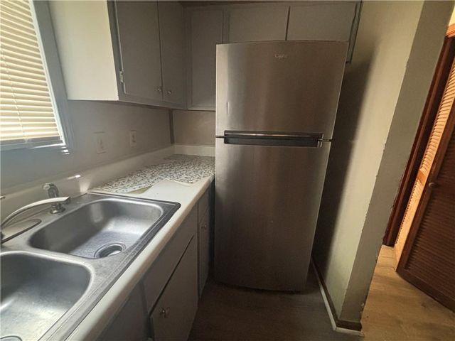 906 Silverwood Drive, Atlanta, GA 30349