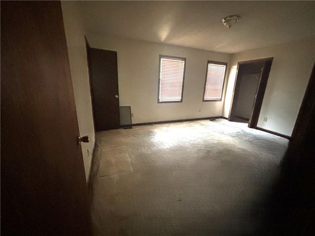 906 Silverwood Drive, Atlanta, GA 30349