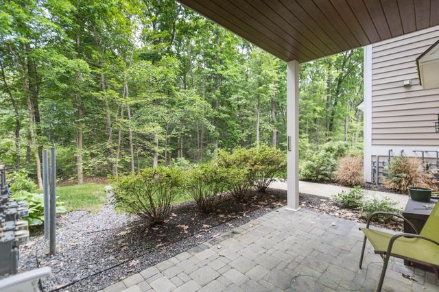 24 Willey Creek Rd Unit 105, Exeter, NH 03833
