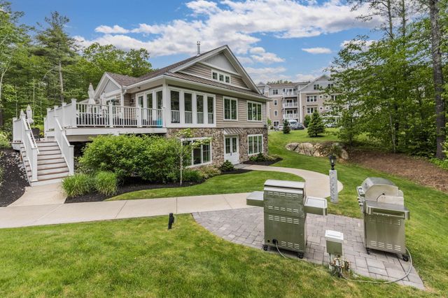 24 Willey Creek Rd Unit 105, Exeter, NH 03833