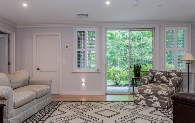 24 Willey Creek Rd Unit 105, Exeter, NH 03833
